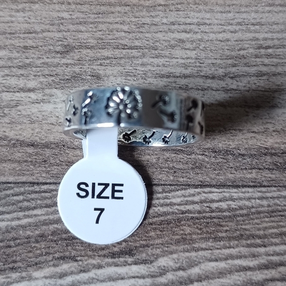 Dandelion silver ring sz 7 - Picture 1 of 3